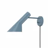 Louis Poulsen AJ vägglampa Dusty blue