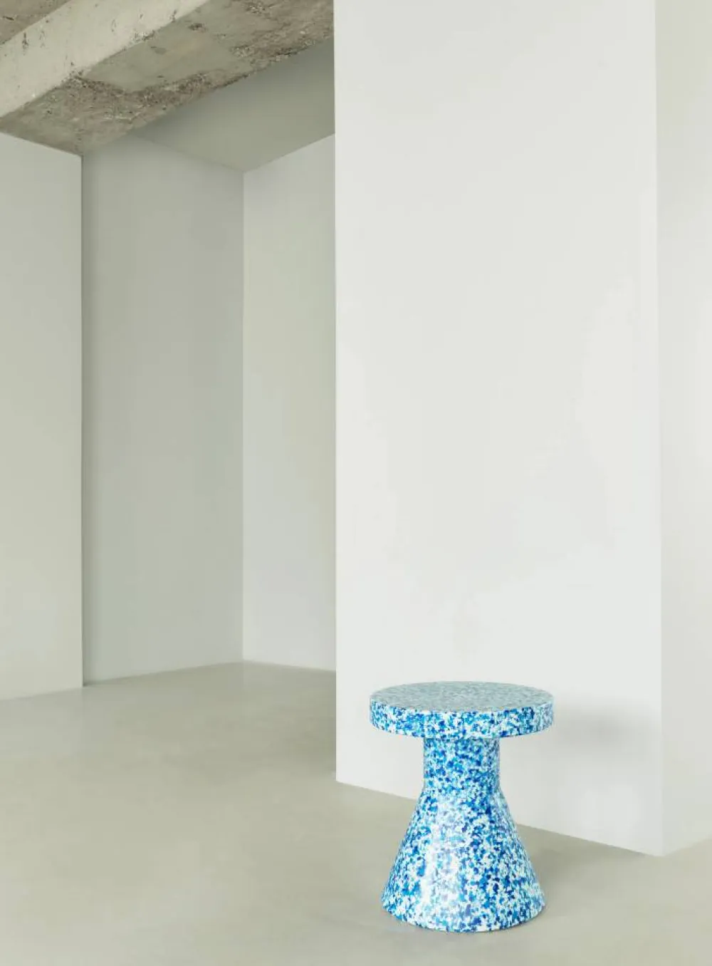 Normann Copenhagen Bit Cone pall Blå
