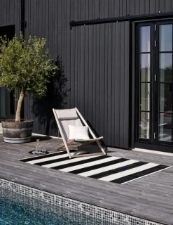 Discount Pappelina Bob gångmatta Black/vanilla 70x150 cm