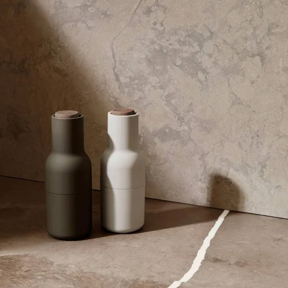 Sale Audo Copenhagen Bottle Grinder kryddkvarn 2-pack Hunting green-beige-valnöt