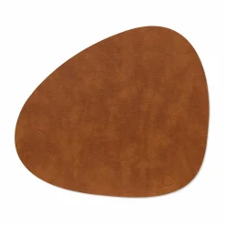 Online LIND DNA Bull bordstablett vändbar curve L 1 st Cognac-black