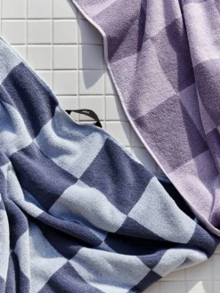 HAY Check badhandduk 70x136 cm Lavender