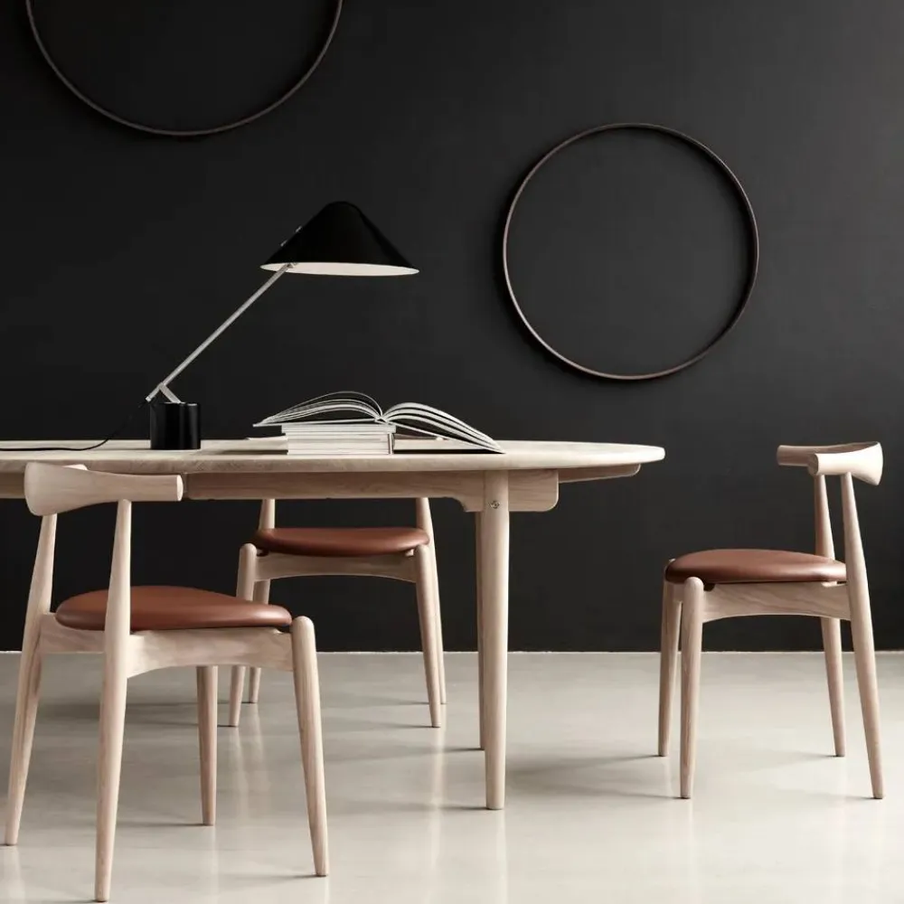 Carl Hansen & Søn CH20 stol Sif 90 läder natur-oljad ek