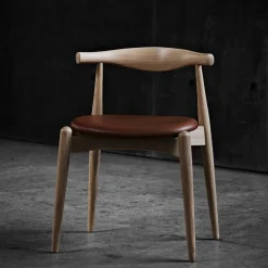 Outlet Carl Hansen & Søn CH20 stol Thor 301 läder-oljad ek
