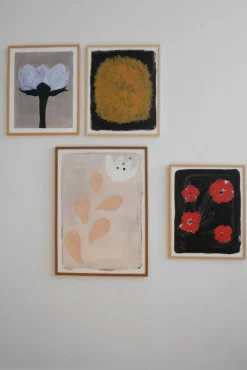 Fine Little Day Dandelion poster 40x50 cm Gul-svart