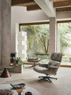 Vitra Eames Lounge Chair & Ottoman new dimensions 01 Ivory-pearl-32 walnut dark-pol. steel