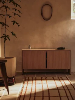Clearance Ferm Living Feve sidobord Valnöt 42x42x45 cm