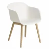 Discount Muuto Fiber Armchair med träben Natural white-Oak