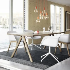 Muuto Fiber armchair swivel base kontorsstol Natural white (plastic)