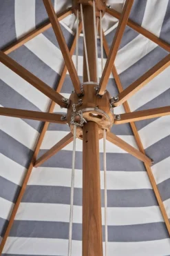 Best 1898 Hisshult parasoll Ø270 cm Blue stripe-teak