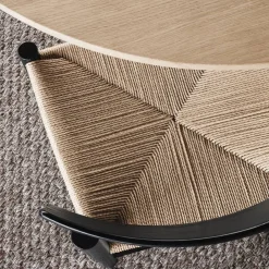 Fredericia Furniture J39 stol Svartlackerad ek-flätad natur