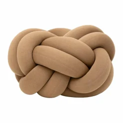 Hot Design House Stockholm Knot kudde XL Camel