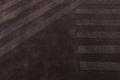 Hot NJRD Levels Stripes ullmatta Brun 200x300 cm