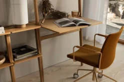 Swedese Libri skrivbord Ek lackad