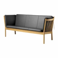FDB Møbler L45 MK154 soffa Lackerad ek-läder svart