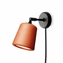 Clearance New Works Material vägglampa Terracotta