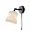 Discount New Works Material vägglampa The black sheep