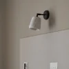 New Works Material vägglampa White marble