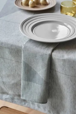 NJRD Metric tygservett 47x47 cm 4-pack Blå-vit