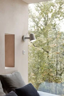 Clearance HAY Noc wall button vägglampa Off white