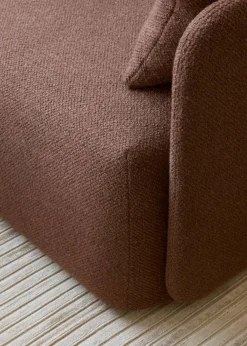 Audo Copenhagen Offset soffa 2-sits Audo Bouclé 08 Bordeaux