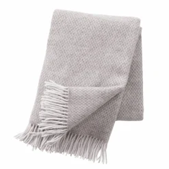 Klippan Yllefabrik Pulse ullpläd sand (begie)