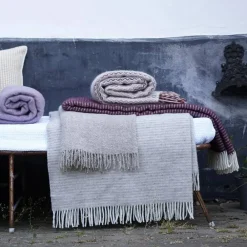 Clearance Klippan Yllefabrik Ralph ullpläd ljusgrå