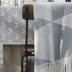 Online Scandi Living Rime bomullspläd Fog