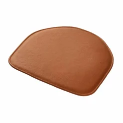 FDB Møbler R5 Nøje J46 sittdyna Cognac leather