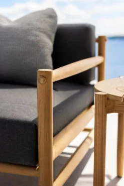 Skargaarden Saltholm soffa teak-gråbrun dyna