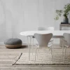 Fritz Hansen Sjuan 3107 stol Evergreen-färgad ask-svart stativ