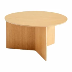Hot HAY Slit soffbord Ø65 cm Lacquered oak