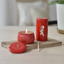 Solstickan Design Solstickan presentbox doftljus + tändsticksrör Röd-doftljus kanel & apelsin