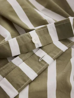 Clearance Tell Me More randigt påslakan bomull Olive 150x200 cm