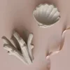Cooee Design The Clam Shell skulptur 13 cm Limestone