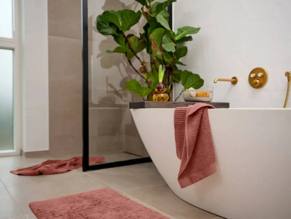 Zone Denmark Tiles badrumsmatta Peach red