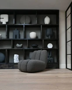 Barn 101 Copenhagen Toe loungefåtölj bouclé Deep taupe