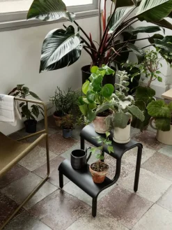 Clearance Ferm Living Up stegpall Black (svart)