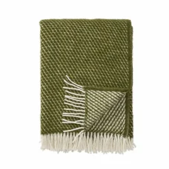 Discount Klippan Yllefabrik Velvet ullpläd avokado