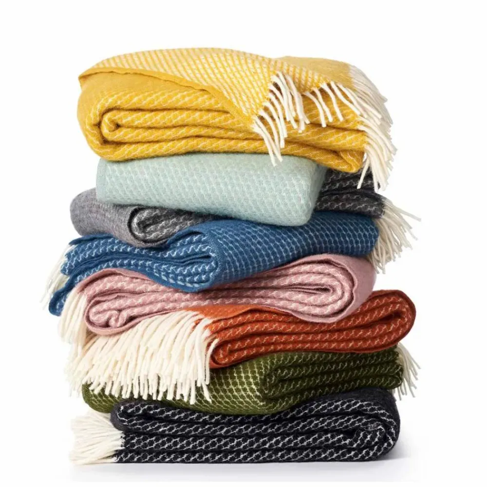 Clearance Klippan Yllefabrik Velvet ullpläd ljusblå