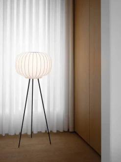 Vipp 581 Paper golvlampa 112 cm Dark oak-white