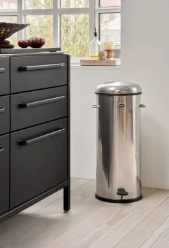 Clearance Vipp 17 pedalhink 30 l Stainless steel
